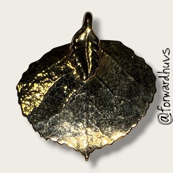 Bundle Sale 3 for $15 | Gold Plated Cast Leaf Pendant NO Chain - Picture 1 of 9